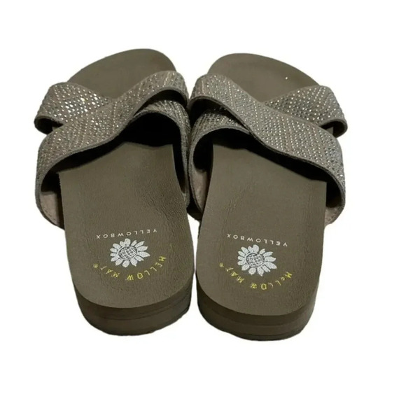 Yellow Box Mellow Mat Jeweled Cross Strap Slip on Sandals Size 8.5 Taupe Leather - Picture 4 of 10